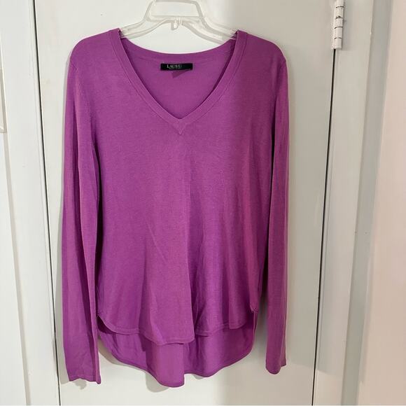 Lauren Ralph Lauren Purple Silk Blend Sweater V Neckline Size Medium Lightweight - Picture 7 of 9